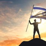 יוצאים לעצמאות. כלכלית.